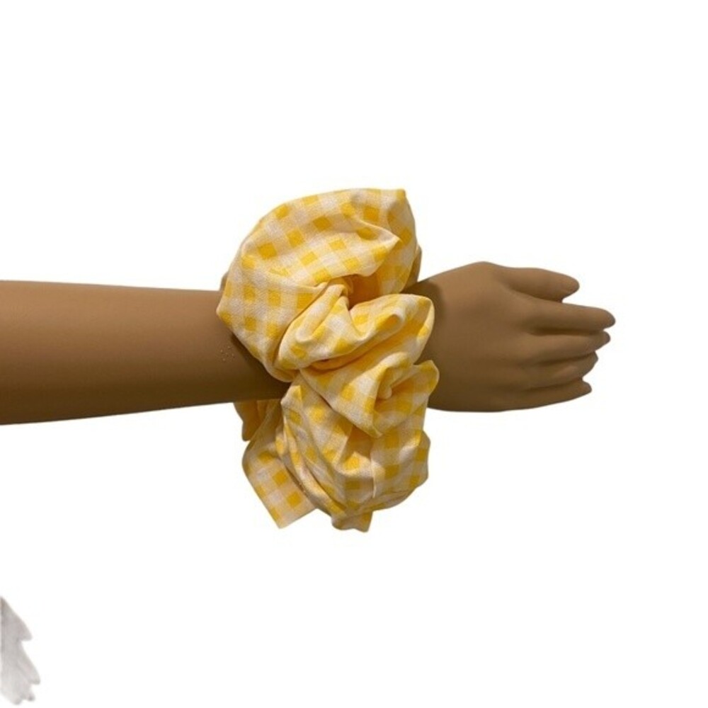 Women's Hair Scrunchie. Yellow/White Gingham.  XL. Bright. Hair Scrunchies